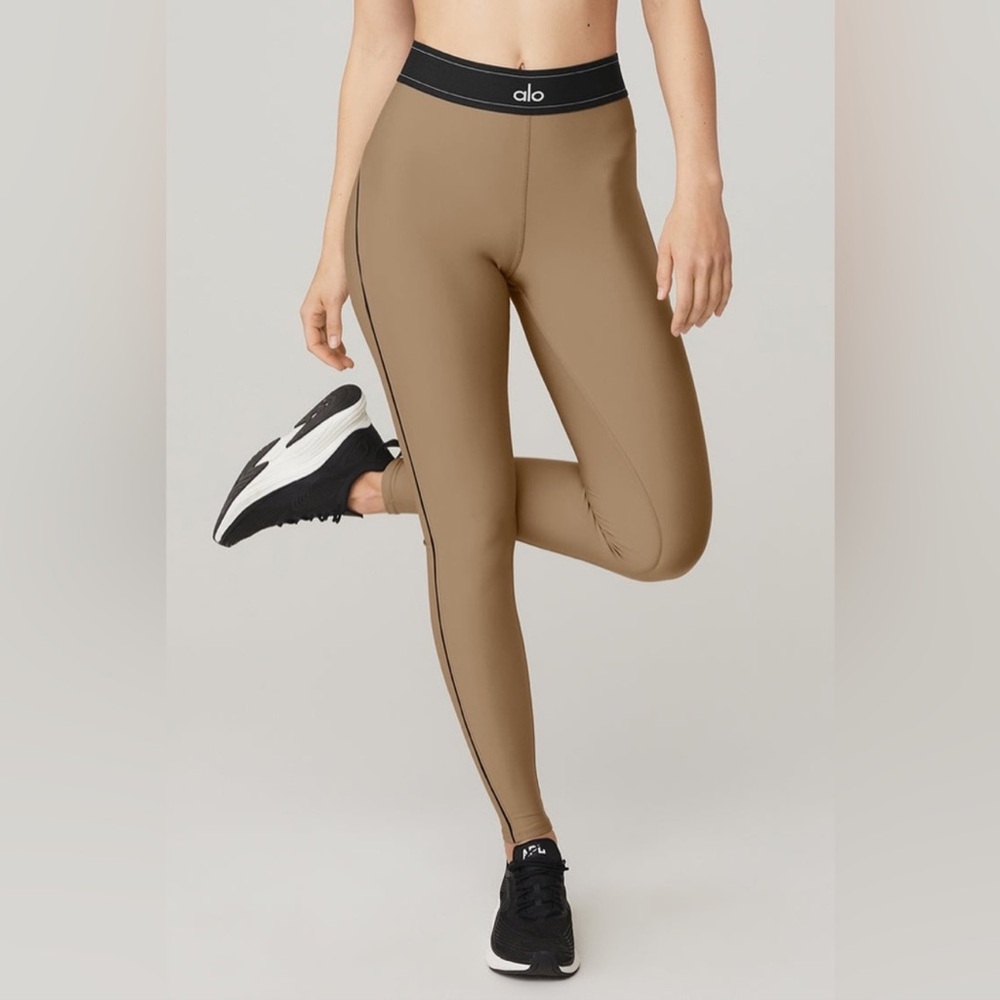 Alo airbrush legging in gravel